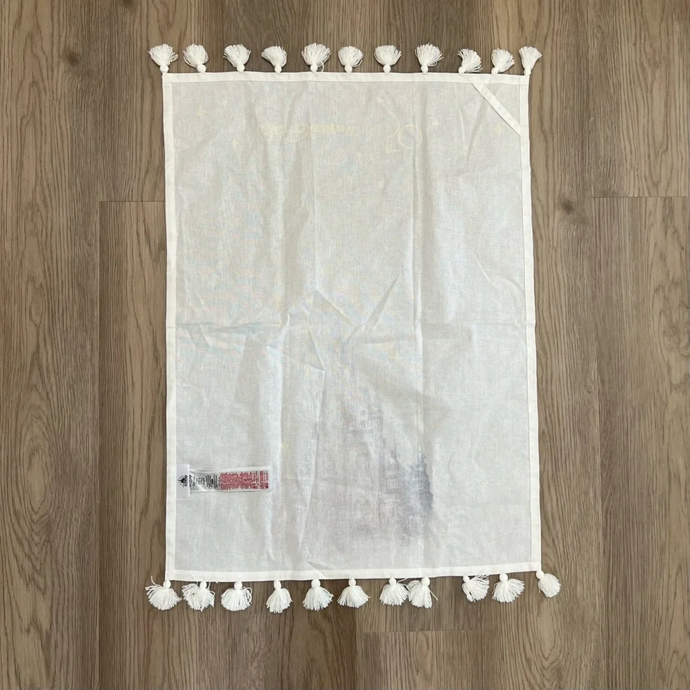 Walt Disney World 50th Anniversary Castle Hand Towel with Tassel Detail NWOT